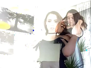 Spanish Allurement&colon; Photogenic Ill-lighted Craves An Crisis